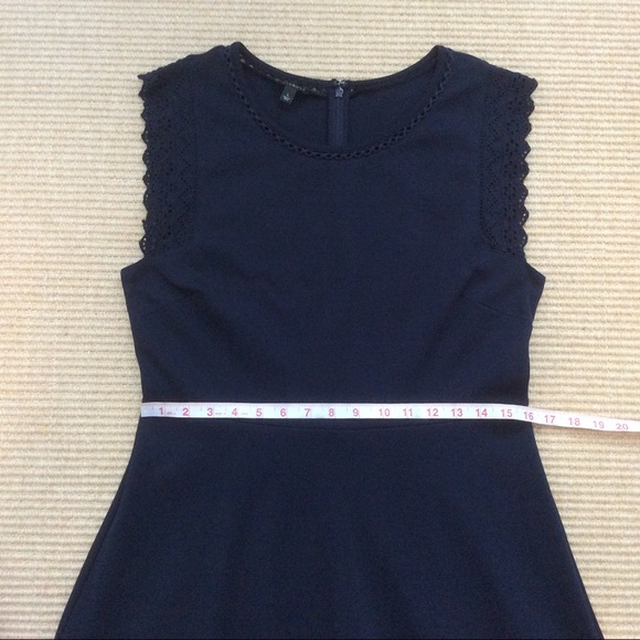 Talbots Navy Dress w/ Eyelet Trim - L - Picture 9 of 13